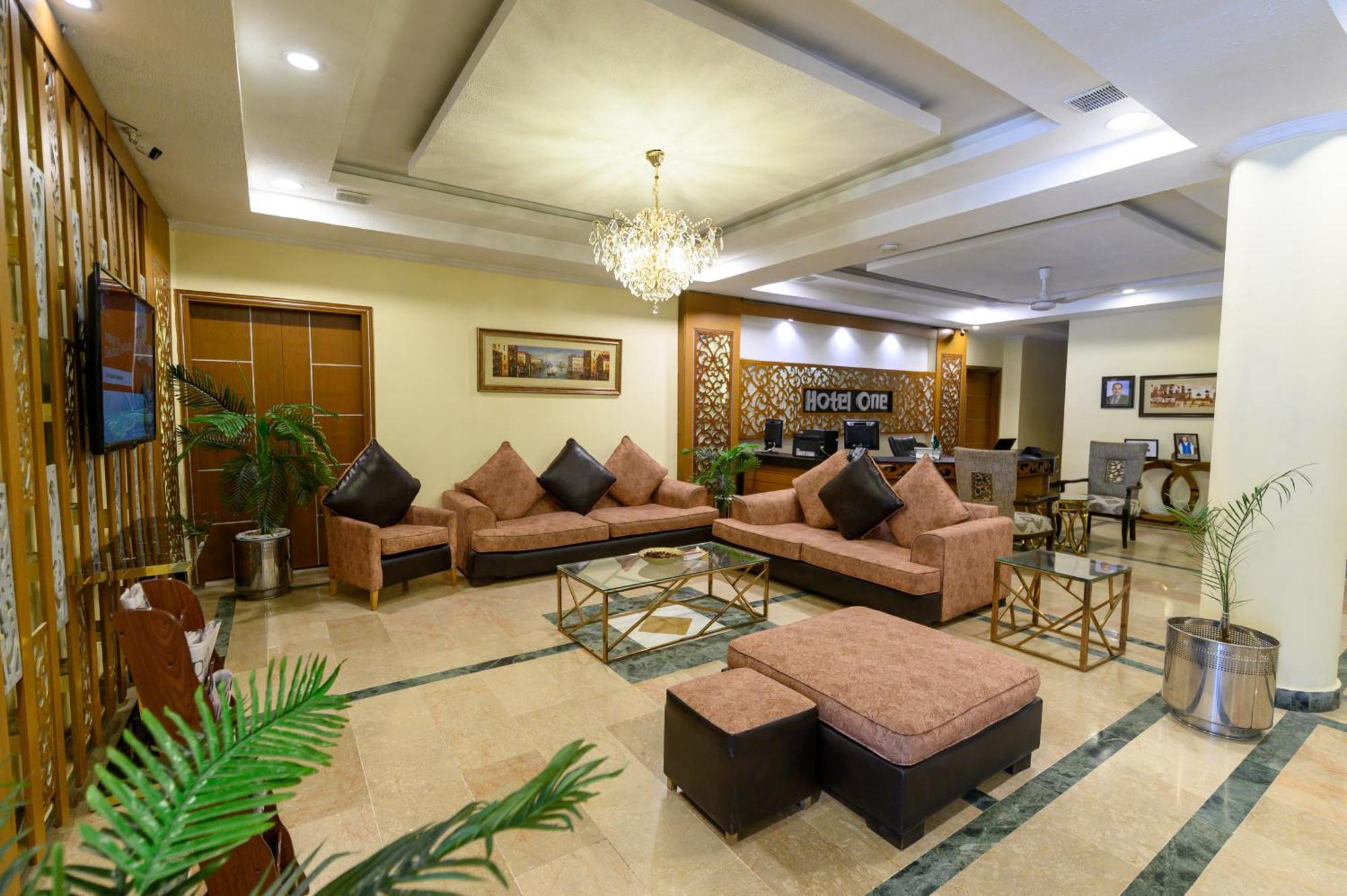 Hotel One Abbottabad Dış mekan fotoğraf